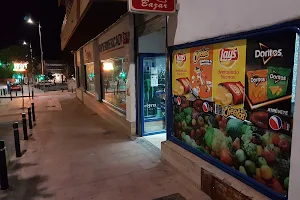 Mini Supermercado image