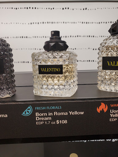 Cosmetics Store «SEPHORA», reviews and photos, 42 St Georges Rd, Ardmore, PA 19003, USA