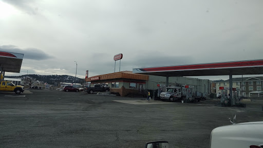 monroe's high country travel plaza