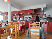 Atmosphère du Pizzeria Restaurant Saint-Jean à Chaumont - n°2