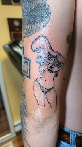 Explore tattoo ideas for women on shoulder, creative tattoo ideas in Philipsburg, available at Thunder Tattoo Studio