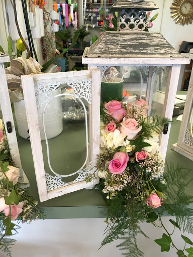 Florist «The Flower Shop of Margate», reviews and photos, 2141 N State Rd 7, Margate, FL 33063, USA
