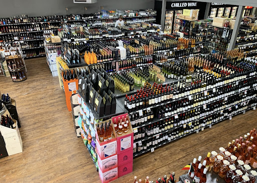 Liquor Store «Bonnie Brae Wine & Liquor Mart», reviews and photos, 785 S University Blvd, Denver, CO 80209, USA
