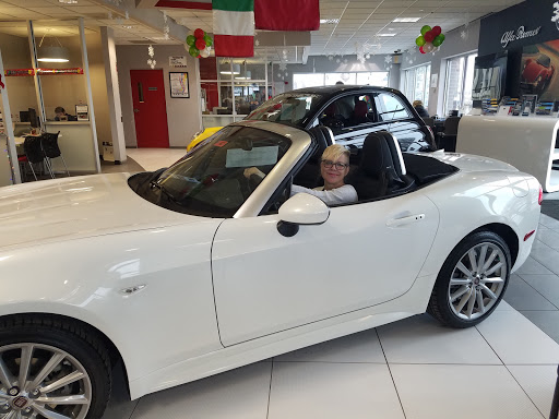 Car Dealer «Bettenhausen Alfa Romeo», reviews and photos, 17514 Oak Park Ave, Tinley Park, IL 60477, USA