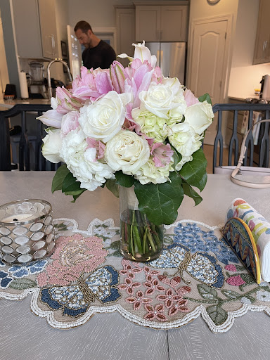 Florist «Midwood Flower Shop», reviews and photos, 2415 Central Ave, Charlotte, NC 28205, USA