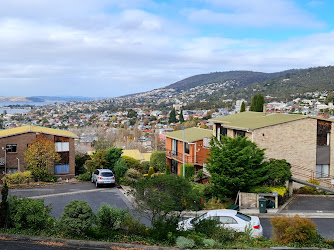 Davey Place Holiday Townhouses