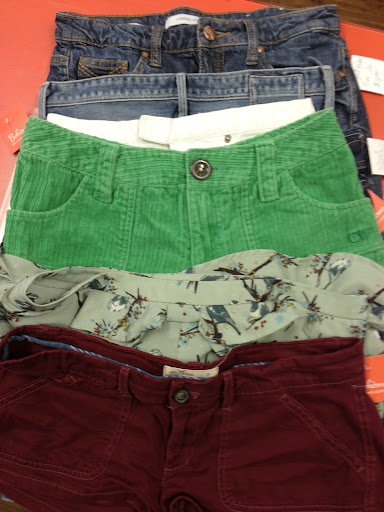 Thrift Store «Boheme Hip Used Clothing», reviews and photos, 409 3rd St, Davis, CA 95616, USA