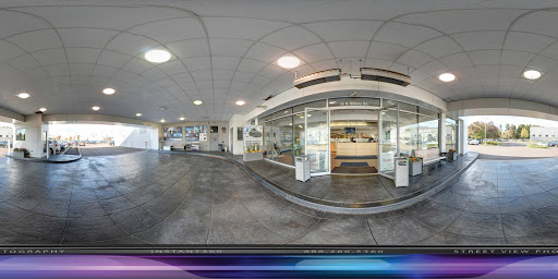 BMW Dealer «Thompson BMW», reviews and photos