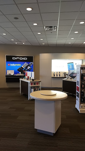 Cell Phone Store «Verizon», reviews and photos, 2540 Cobb Pkwy SE, Smyrna, GA 30080, USA