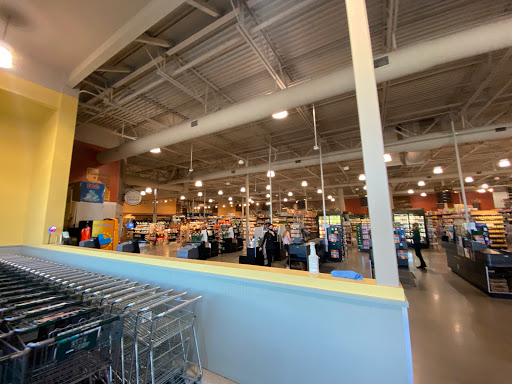 Grocery Store «Holiday Market», reviews and photos, 10952 Combie Rd #12, Auburn, CA 95602, USA