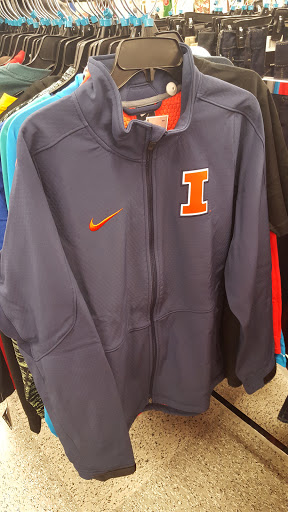 Clothing Store «Ross Dress for Less», reviews and photos, 9454 Skokie Blvd, Skokie, IL 60077, USA