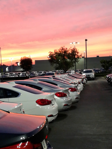 Car Dealer «MINI of Ontario», reviews and photos, 1251 Auto Center Dr, Ontario, CA 91761, USA