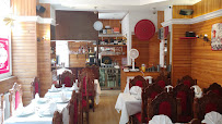 Atmosphère du Restaurant indien Royal Kashmir à Paris - n°2