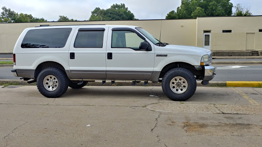 Auto Repair Shop «Salas Auto Services», reviews and photos, 4350 Portsmouth Blvd, Portsmouth, VA 23701, USA