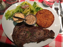 Steak du Restaurant de hamburgers Schwartz's Deli à Paris - n°7