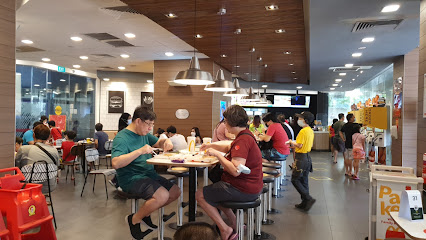 McDonald,s - 93 Pasir Ris Drive 3, #01-02 Elias Community Club, Singapore 519498