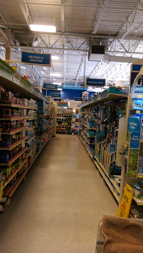 Pet Supply Store «PetSmart», reviews and photos, 400 Mill Creek Dr, Secaucus, NJ 07094, USA