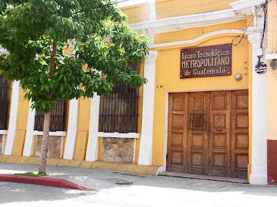 Photos of Liceo Tecnologico Metropolitano de Guatemala