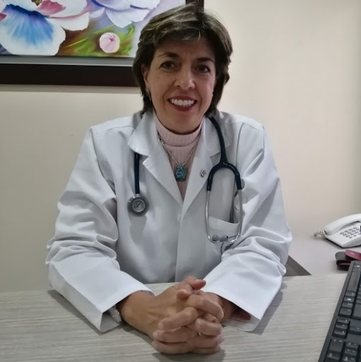 Dra. Juanita Paz Carretero, Neumólogo