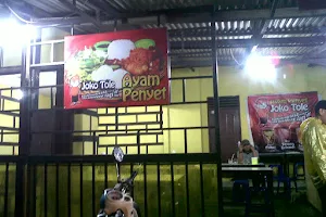 Ayam Penyet Joko Tole image