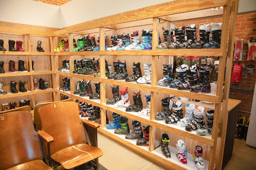 Ski Shop «evo Denver Store», reviews and photos, 860 Broadway, Denver, CO 80203, USA