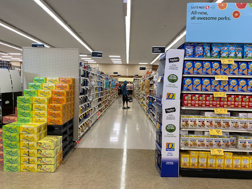 Safeway image