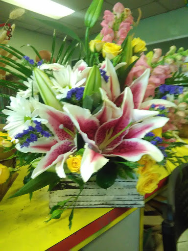 Florist «Bella Blooms Florist», reviews and photos, 6521 AL-69, Tuscaloosa, AL 35405, USA