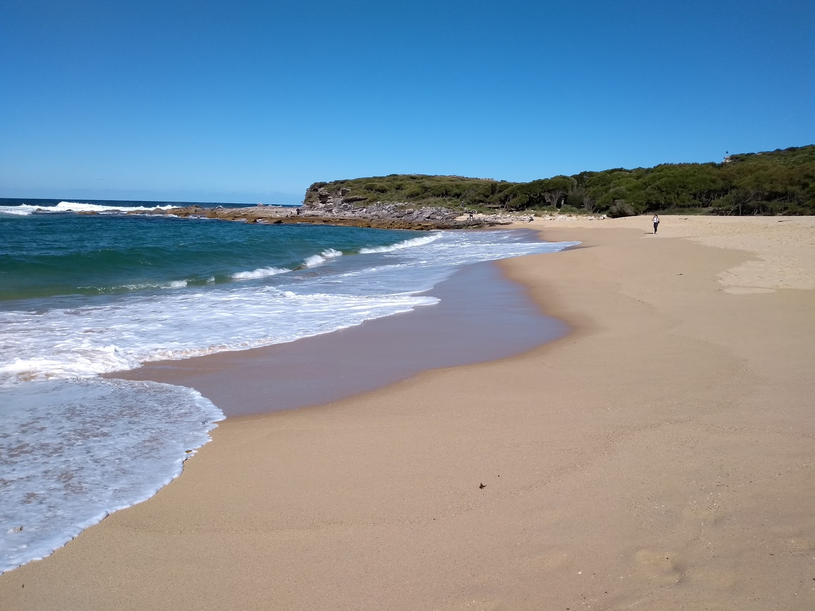 Foto av Little Marley Beach med blå rent vatten yta