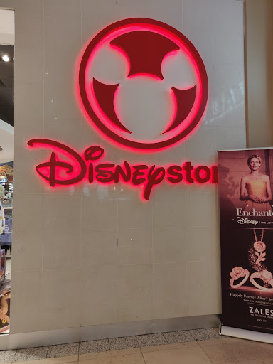 Toy Store «Disney Store», reviews and photos, 2655 Richmond Ave, Staten Island, NY 10314, USA