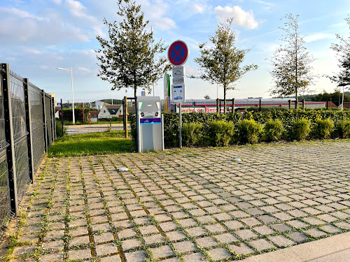 Borne de recharge de véhicules électriques Pass Pass électrique Charging Station Lumbres