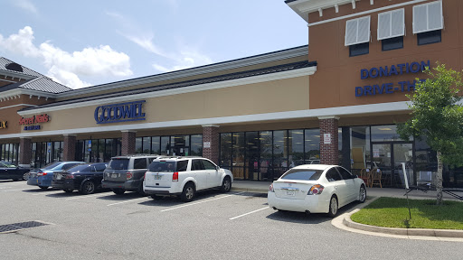 Goodwill Thrift Store - Oakleaf Crossing, 9680 Argyle Forest Blvd #34, Jacksonville, FL 32222, Thrift Store