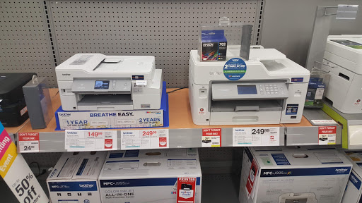 Office Supply Store «Staples», reviews and photos, 7708 Richmond Hwy, Alexandria, VA 22306, USA