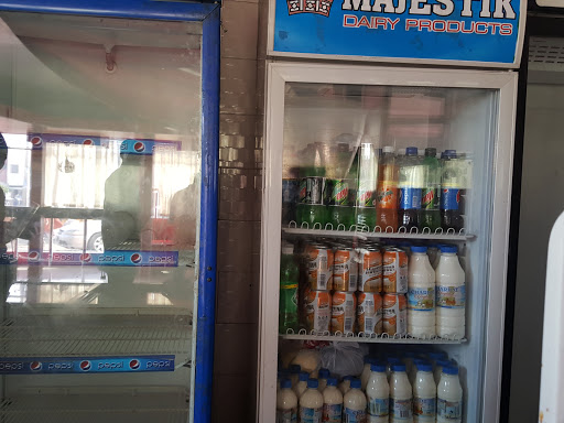 212 bakery, No 1 court road, off Zoo Rd, Kano, Nigeria, Ice Cream Shop, state Kano