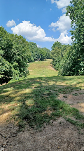 Golf Driving Range «Eastland Green Golf Course», reviews and photos, 550 Clubhouse Ln, Clarksville, TN 37043, USA