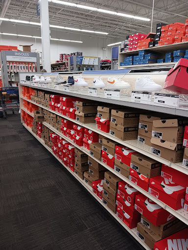 Sporting Goods Store «Academy Sports + Outdoors», reviews and photos, 610 El Camino Alto Drive, Springfield, MO 65810, USA