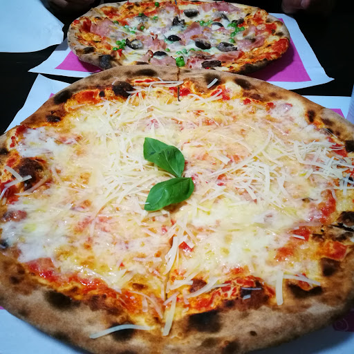 Pizzeria Etna in Pedara, Città Metropolitana di Catania