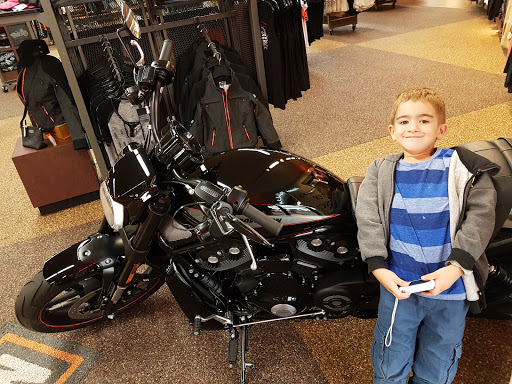 Motorcycle Repair Shop «Wabash Valley Harley-Davidson, Inc.», reviews and photos, 3912 US-41, Terre Haute, IN 47802, USA