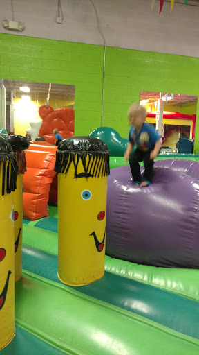 Amusement Center «Bounce House», reviews and photos, 829 Lynnhaven Pkwy #116, Virginia Beach, VA 23452, USA