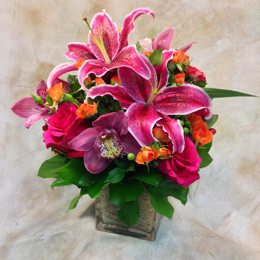 Florist «Tiger Lily Flowers», reviews and photos, 569 Cedar Ln, Teaneck, NJ 07666, USA
