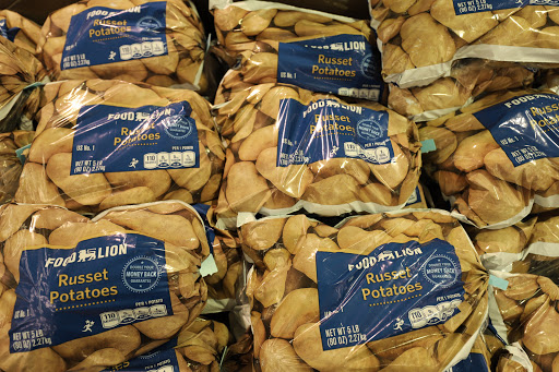 Grocery Store «Food Lion», reviews and photos, 70 Morgan Square #1, Berkeley Springs, WV 25411, USA