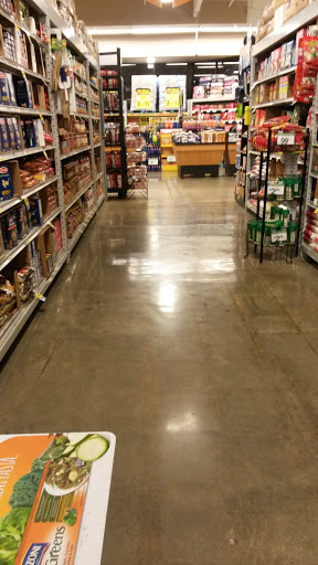 Grocery Store «Food 4 Less», reviews and photos, 4400 Slauson Ave, Maywood, CA 90270, USA