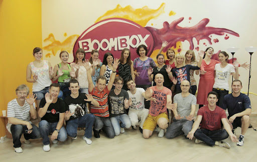 Школа танцев Boombox