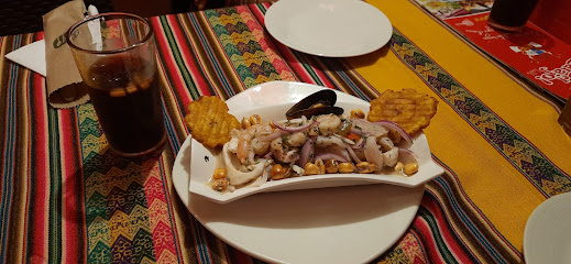 Restaurante peruano Del Carajo - Villa de Leyva, Boyaca, Colombia