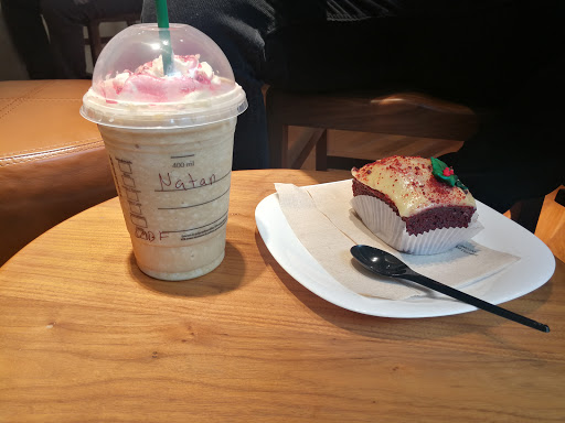 Starbucks Plaza 24 de Septiembre