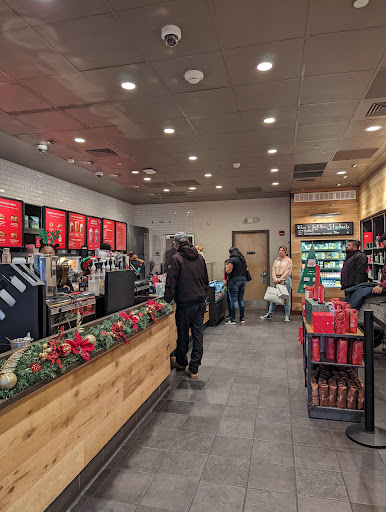 Shopping Mall «Smith Haven Mall», reviews and photos, 313 Smith Haven Mall, Lake Grove, NY 11755, USA