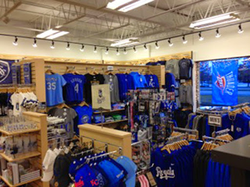 Sportswear Store «Rally House Springfield», reviews and photos, 2832 S Glenstone Ave, Springfield, MO 65804, USA