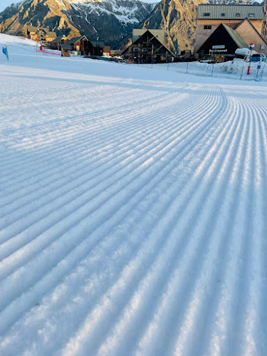 Ecole du Ski Français à Réallon