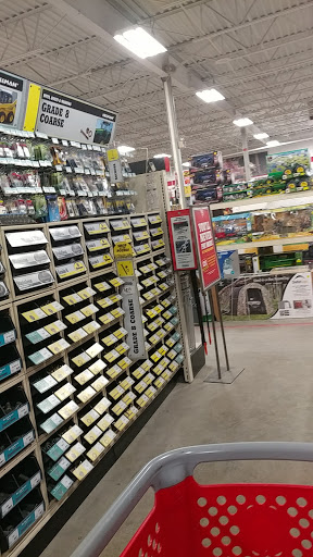 Home Improvement Store «Tractor Supply Co.», reviews and photos, 67 Palomba Dr, Enfield, CT 06082, USA