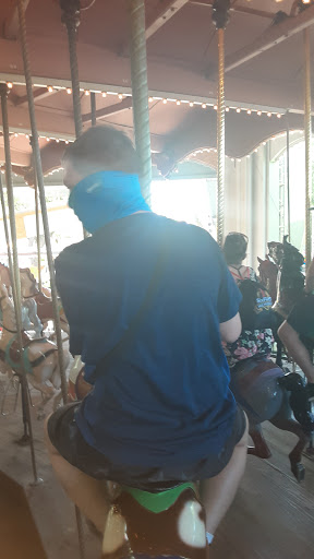 Shopping Mall «Looney Tunes Mall - Six Flags Over Texas», reviews and photos, 2201 E Road to Six Flags St, Arlington, TX 76011, USA