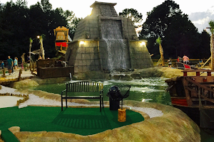 High Seas Miniature Golf image